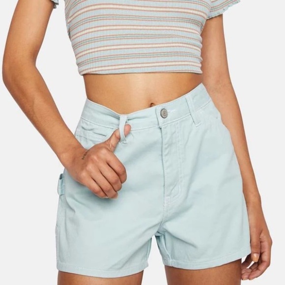 NWT Dickies Light Blue High Waist Juniors Twill Carpenter Shorts Size 27 - Picture 1 of 9